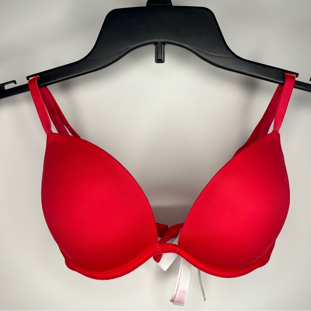 PINK Victoria's Secret Wear Everywhere Super Push-Up Bra